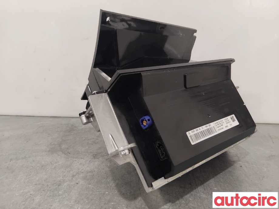 Multimedia display (MCU - Media Controller Unit) til Mercedes C-Klasse 2014-2018 (Fase 1) (W205) (W205) (MERCEDES|A2059006116|A2C93319902|A2059008428)