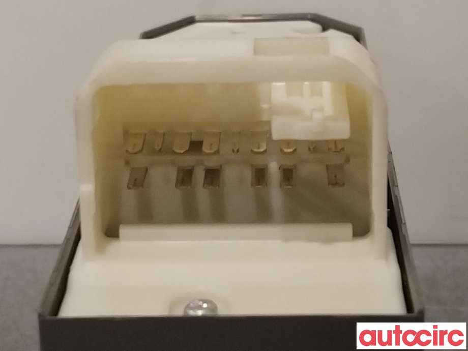 Bryter ruteheis til Toyota RAV4 2009-2013 (Type III, Fase 2)  (TOYOTA|8482012520|)