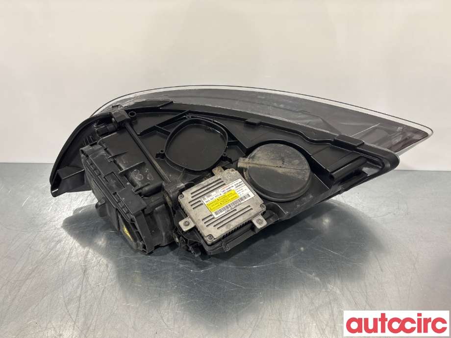 Frontlykt høyre halogen til Audi Q7 2006-2010 (Type I, Fase 1)  (AUDI|4L0941030AC)
