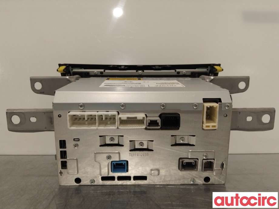 Bilstereo til Toyota RAV4 2009-2013 (Type III, Fase 2) (TOYOTA|8610042065|8610042060|86120-42370)