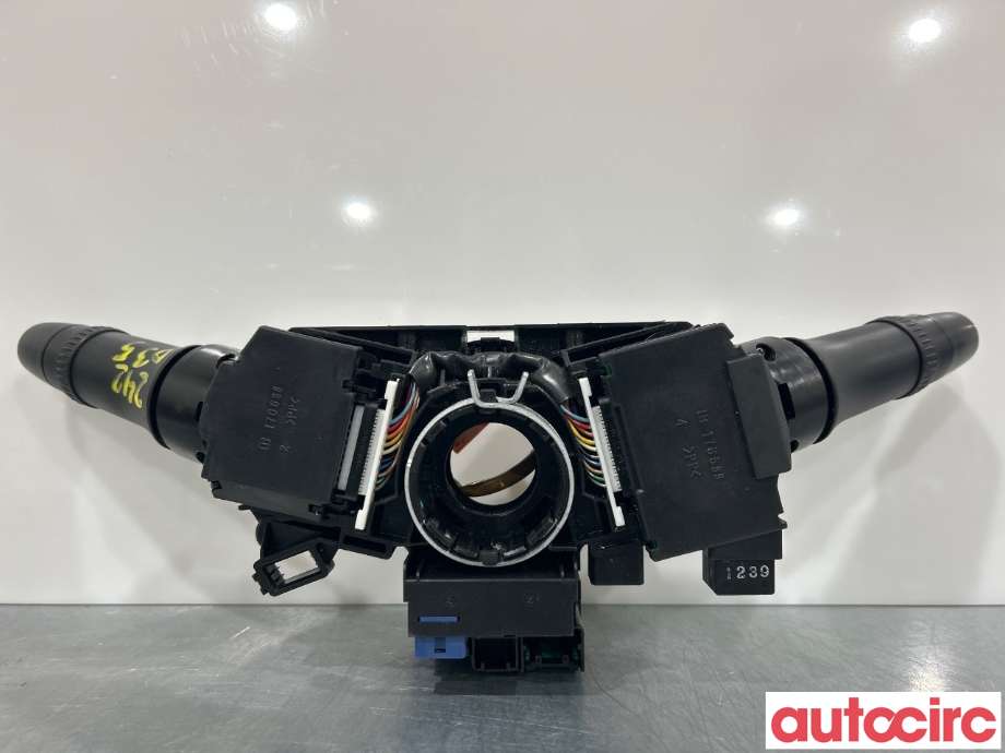 Bryter combi til Mitsubishi Space Star 2013-->> (Type II)  (MITSUBISHI|8600A391|8617A020)