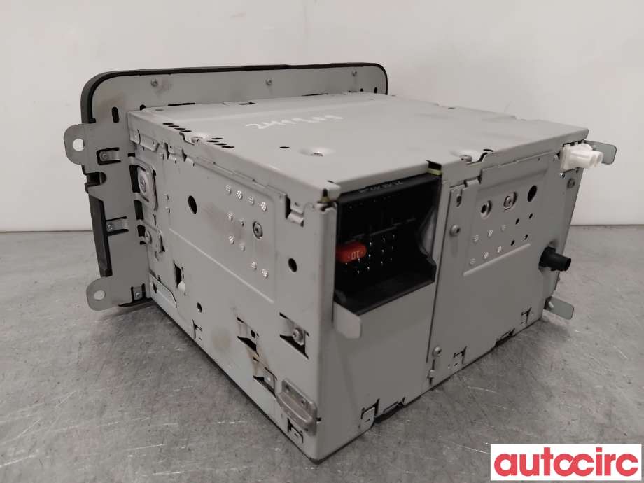Bilstereo til VW Caddy 2010-2015 (Type III, Fase 2)  (VOLKSWAGEN|1K0057186BX|7642272360|1K0035186AQ)