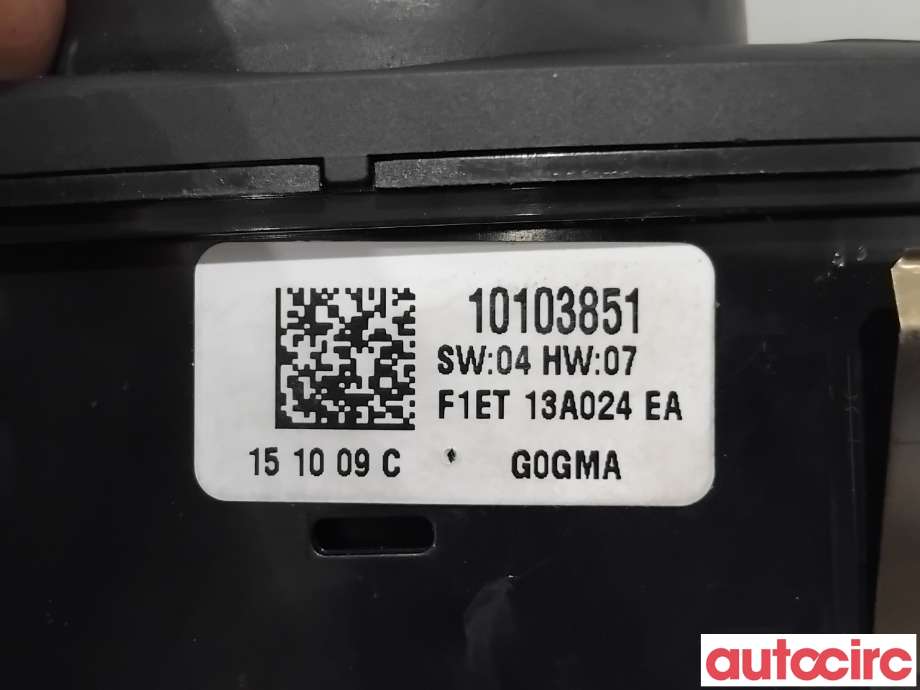 Bryter lys til Ford Focus 2014-2018 (Type III, Fase 2)  (FORD|2044632||F1ET13A024EA)
