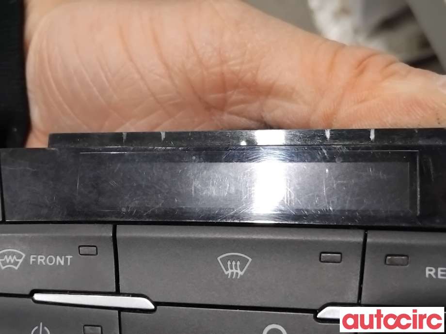 Varmeapparat betjening til Ford Focus 2014-2018 (Type III, Fase 2)  (FORD|2376689||F1ET-18C612-DG)