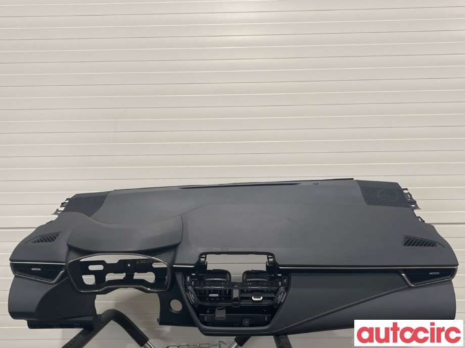Dashbord til Toyota Corolla, 2019-->>  (TOYOTA|5540002901C0)