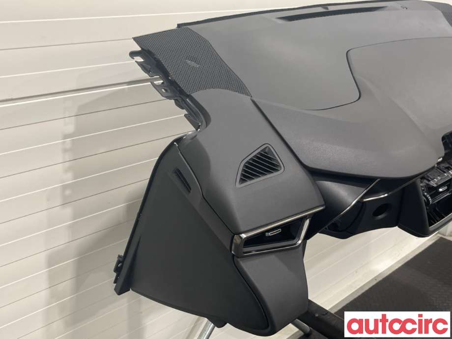 Dashbord til Toyota Corolla 2019-->>  (TOYOTA|5540002901C0|)