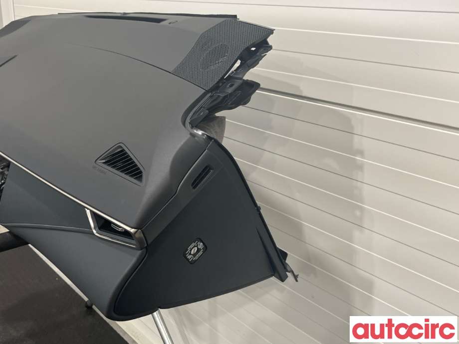 Dashbord til Toyota Corolla 2019-->>  (TOYOTA|5540002901C0|)