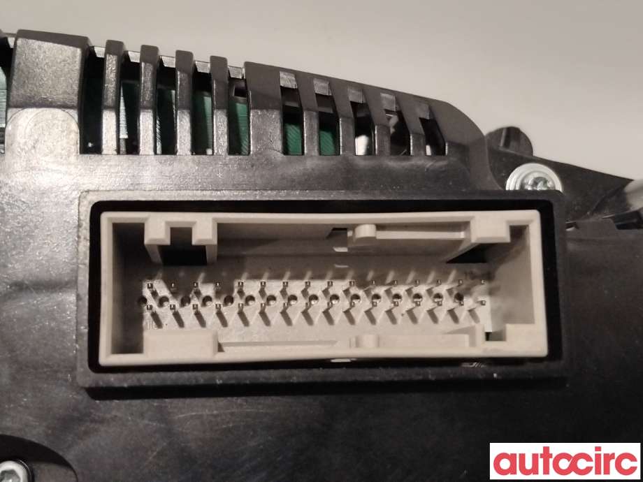 Instrumentpanel til Audi A4 2007-2014 (Type IV) (B8) (B8) (AUDI|8K0920931J|503002561402)