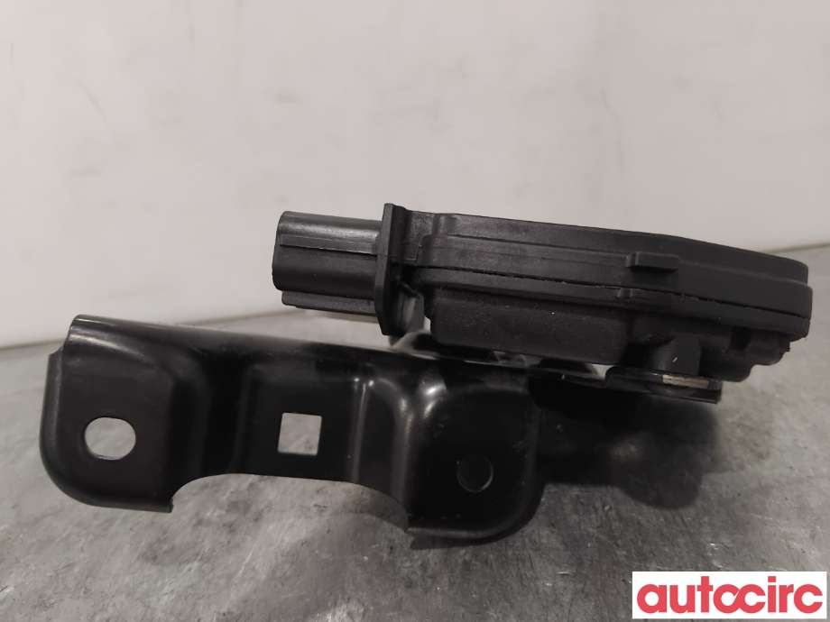 Diverse deler til Honda e 2020-->> (HONDA|74700-TYF-E01|)