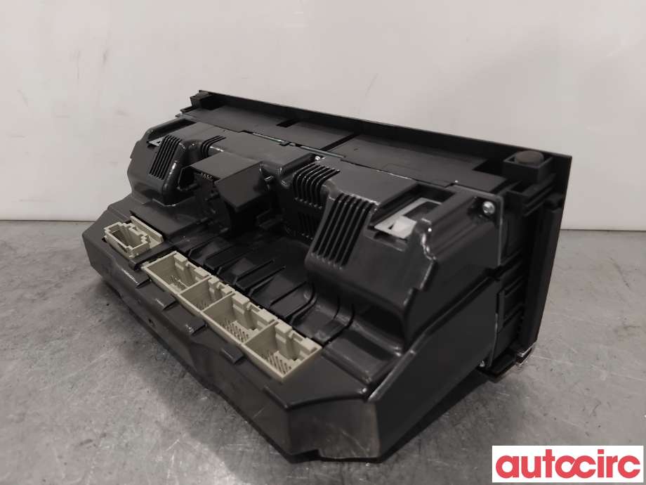 Varmeapparat betjening til Audi Q7 2006-2010 (Type I, Fase 1) (AUDI|4L0820043AB|5HB009184-16)