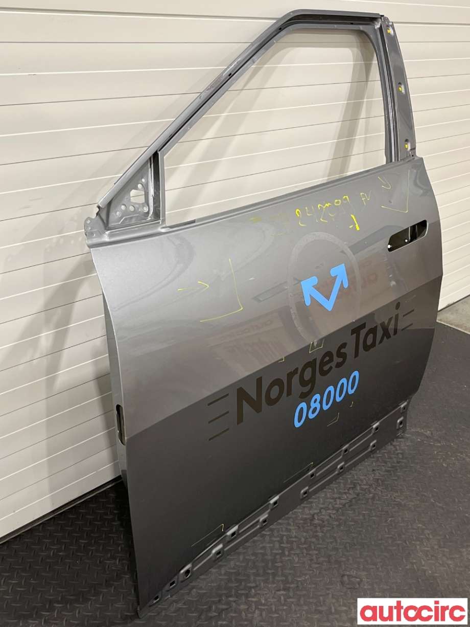 Dør venstre foran til Kia EV6 2021-->>  (KIA|76003CV000)