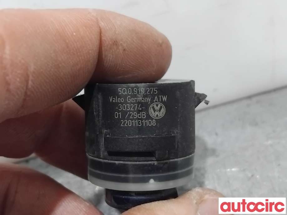 Parkeringssensor foran til VW Golf VII 2012-2017 (Fase 1)  (VOLKSWAGEN|5Q0919275B|303274|5Q0919275)