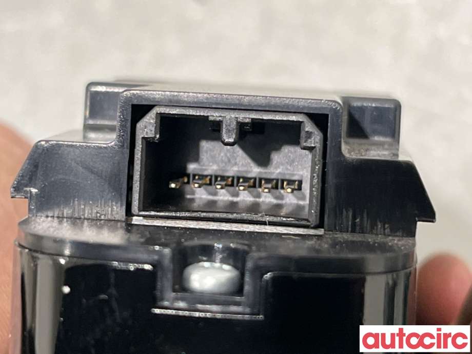 Varmeapparat betjening til Hongqi E-HS9 2022-->>  (HONGQI|3748040-QR01|)