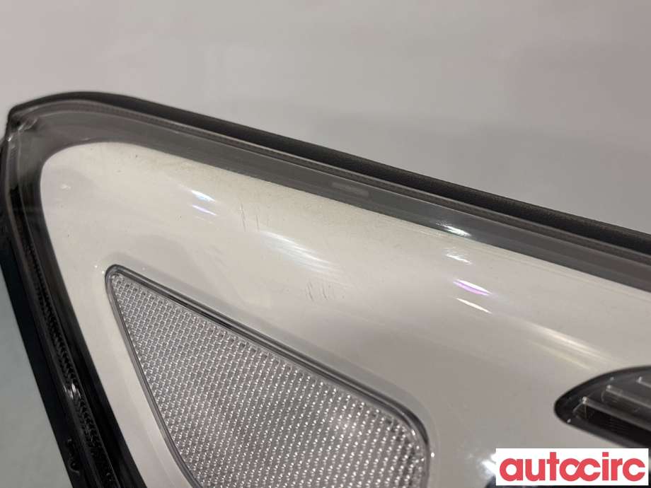 Frontlykt høyre halogen til Kia Soul 2014-2019 (Type II)  (KIA|92102E40101D)