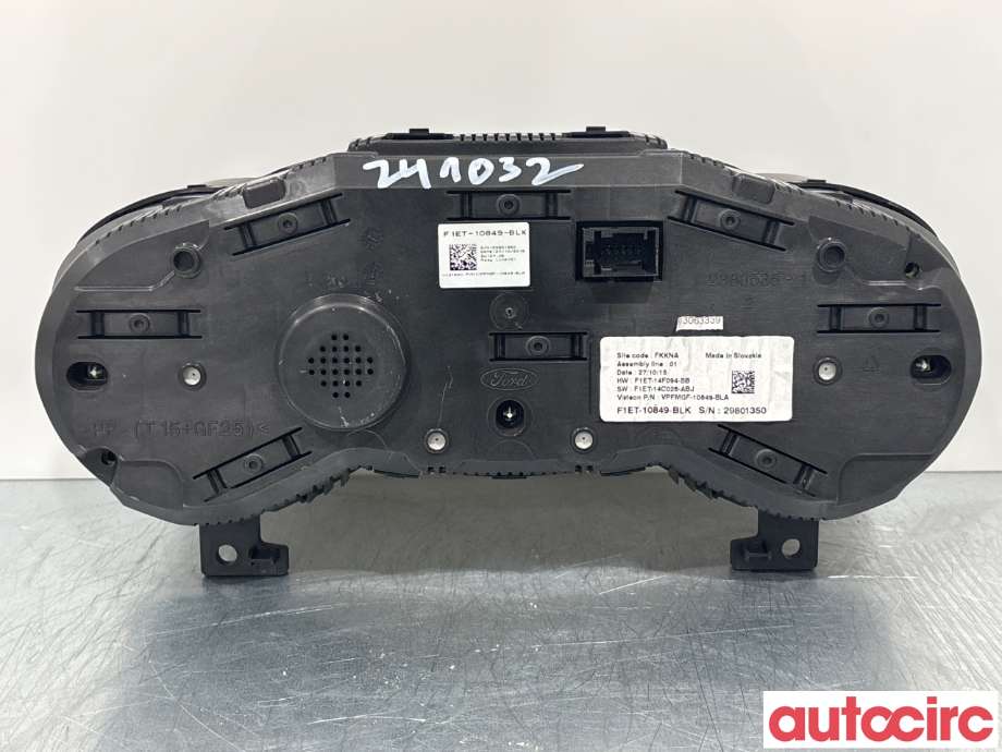 Instrumentpanel til Ford Focus 2014-2018 (Type III, Fase 2)  (FORD|2303630|F1ET-10849-BLX)