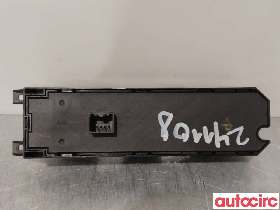 Bryter ruteheis til Ford S-Max 2010-2015 (Type I, Fase 2) (FORD|1681008|AM2T-14A132-BA)