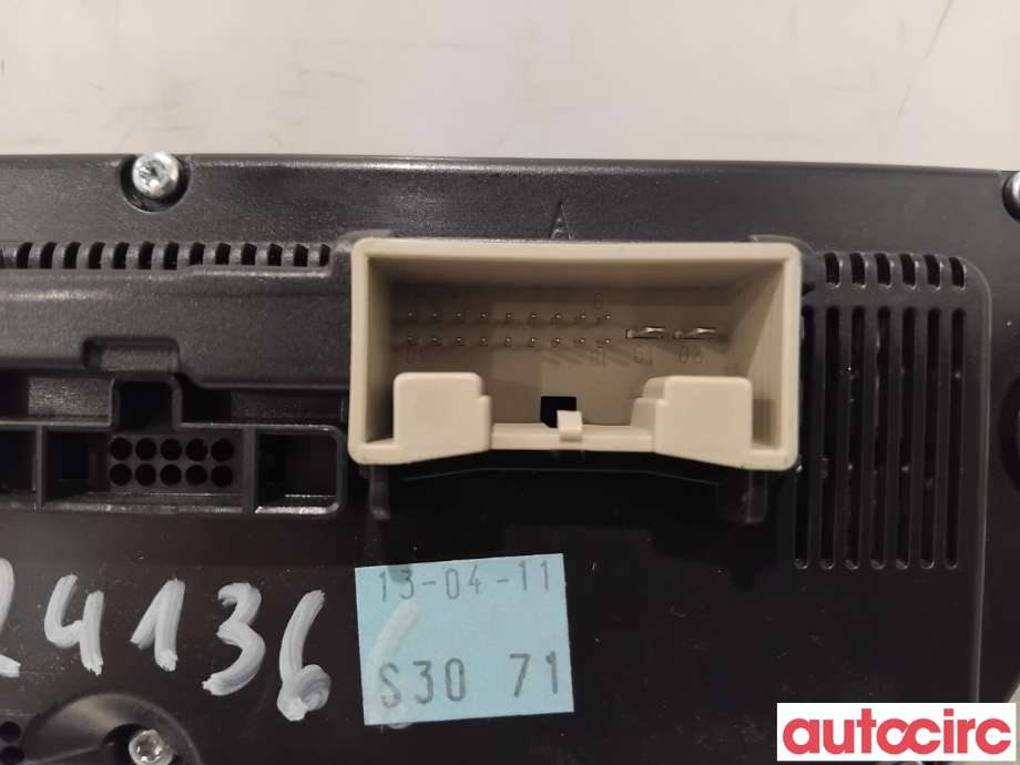 Varmeapparat betjening til VW Passat 2011-2015 (B7) (B7) (VOLKSWAGEN|5K0907044FC|5HB009746-87|5K0907044EE)
