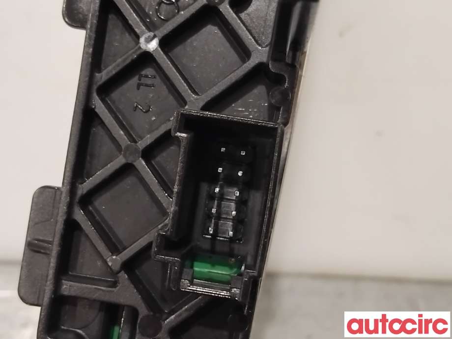 Diverse deler til Audi Q5 2008-2012 (Type I, Fase 1)  (AUDI|8K1713463A|)