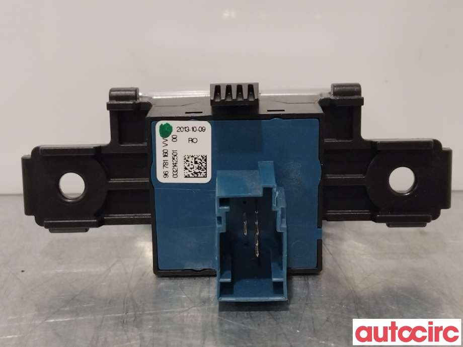 Bryter elektrisk håndbrekk/parkbrems til Citroën C4, Picasso 2013-2018 (Type II)  (CITROEN|96781160VV)
