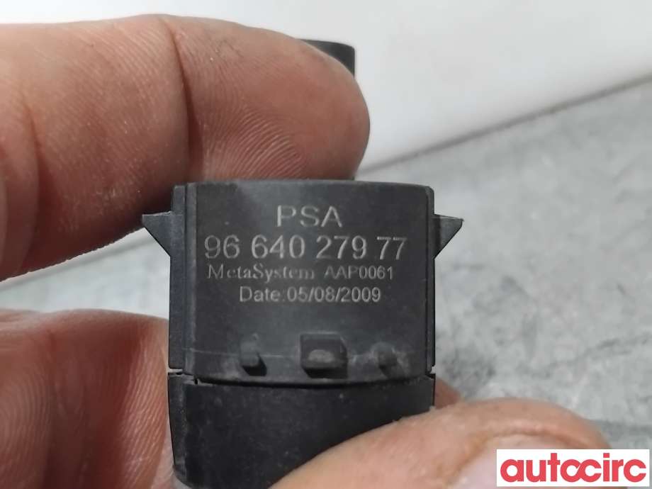 Parkeringssensor bak til Peugeot 3008 2009-2016 (Type I)  (PEUGEOT|6590JE|AAP0061|9677782980)