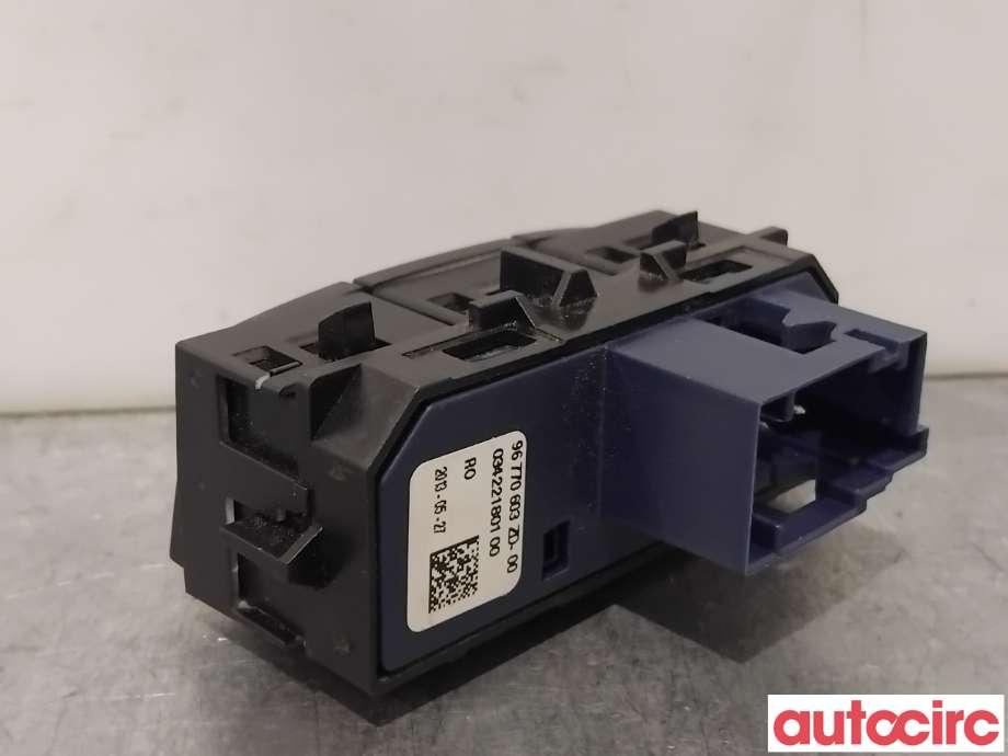 Bryter diverse til Peugeot 508 2011-2014 (Type I, Fase 1)  (PEUGEOT|96770603ZD|)