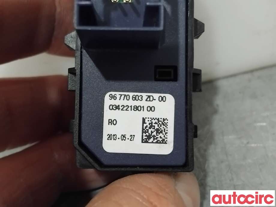 Bryter diverse til Peugeot 508 2011-2014 (Type I, Fase 1)  (PEUGEOT|96770603ZD|)