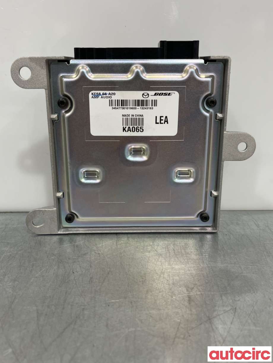 Bilstereo forsterker til Mazda CX-5 2012-2017 (Type I)  (MAZDA|KE68-66-A20|KA065|KE6866A20)