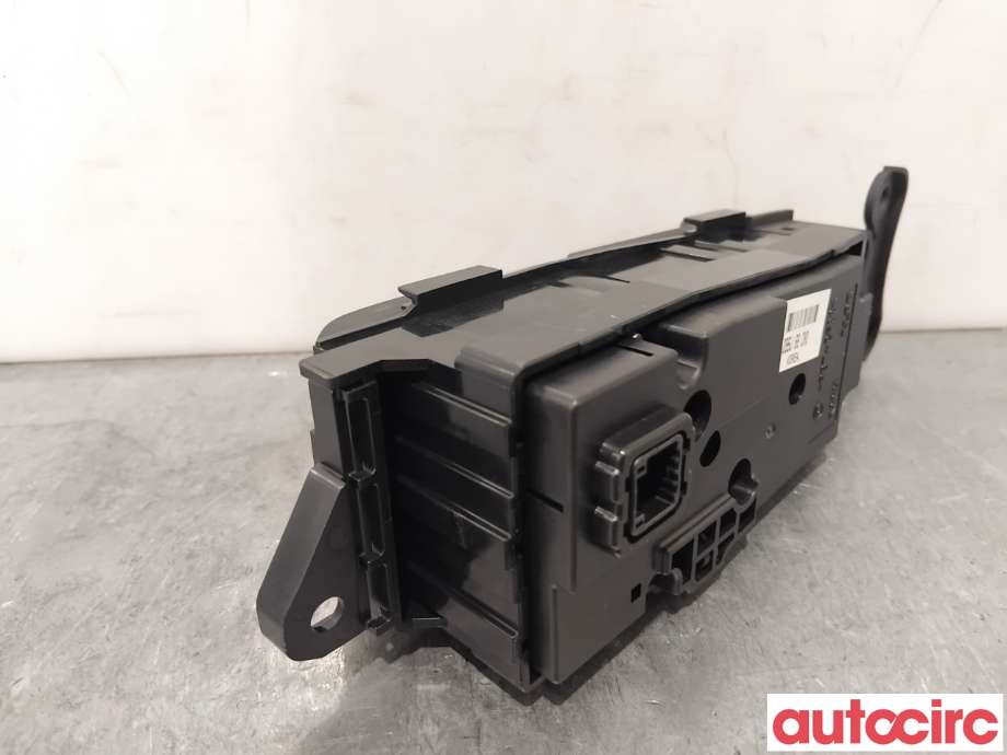 Bryter diverse til Mazda CX-3 2015-2022  (MAZDA|DB5J-66-CM0B||DB5J66CM0)