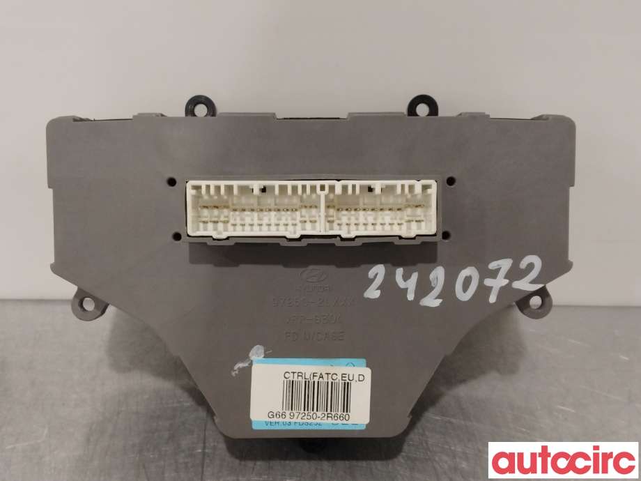 Varmeapparat betjening til Hyundai i30 2007-2012 (Type I)  (HYUNDAI|972502R660)