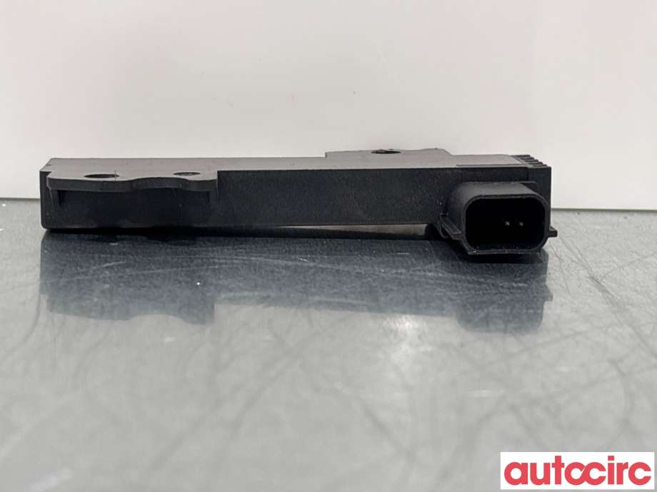 Antenne forsterker til Ford B-Max 2012-2017  (FORD|5195566|DS7T-15K603-AA)