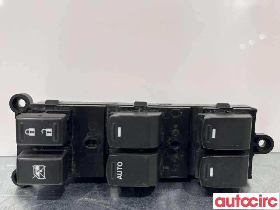 Bryter ruteheis til Suzuki SX4 S-CROSS 2013-->> (Type II) (SUZUKI|37990-61M01)