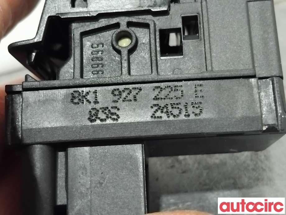Bryter elektrisk håndbrekk/parkbrems til Audi A4 2007-2014 (Type IV) (B8) (B8) (AUDI|8K1927225E|)