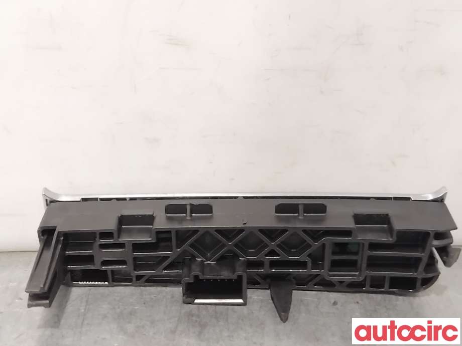 Diverse deler til Audi A4 2007-2014 (Type IV) (B8) (B8) (AUDI|8R1713463|)