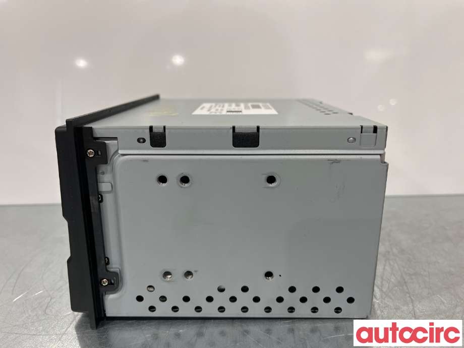 Bilstereo til Suzuki SX4 S-CROSS 2013-->> (Type II) (SUZUKI|39920-61MR1-ZCA)