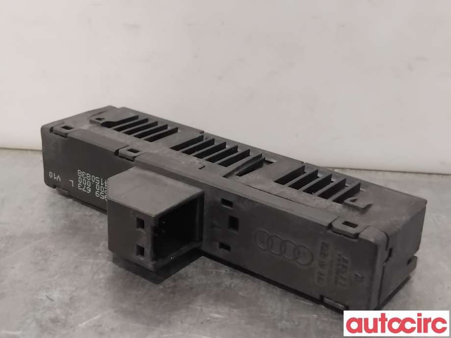 Bryter diverse til Audi A4 2007-2014 (Type IV) (B8) (B8) (AUDI|8K1959673L|)