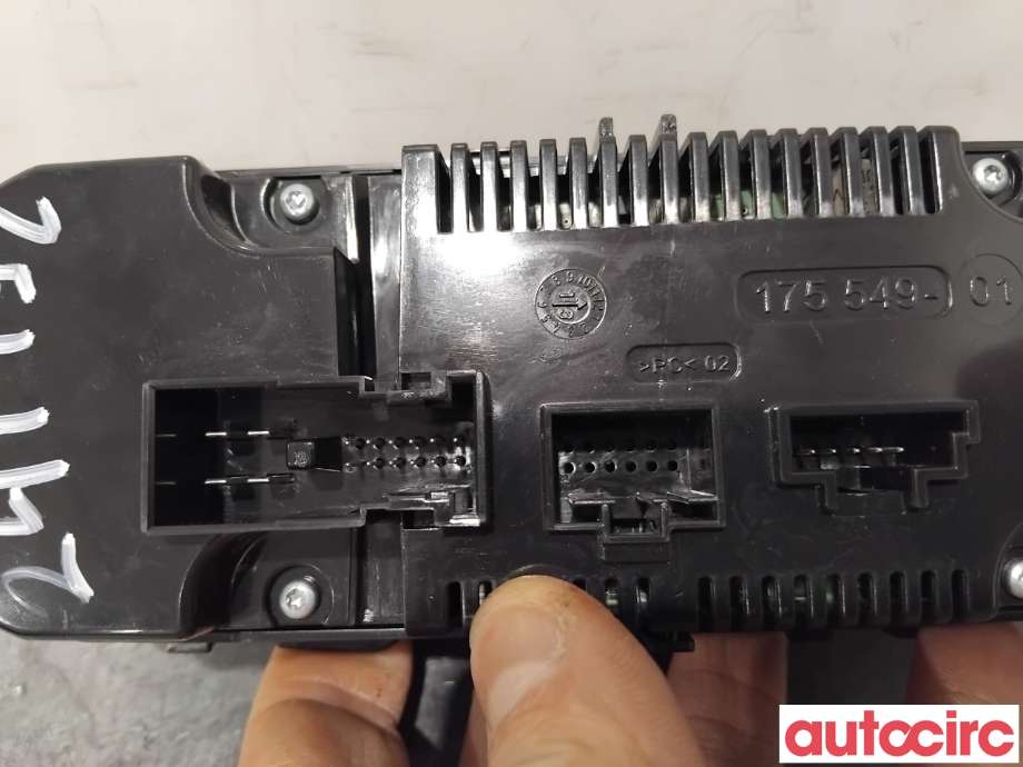 Varmeapparat betjening til Mercedes B-Klasse 2011-2018 (W246) (W246) (MERCEDES|A2469003616|5HB010445-04|A2469002208)