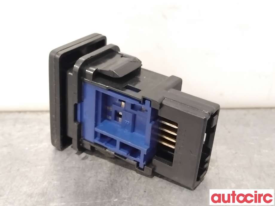 Bryter Antispinn til Toyota RAV4 2013-2015 (Type IV, Fase 1)  (TOYOTA|8498842080|)