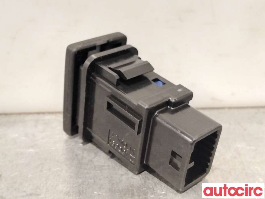 Bryter diverse til Toyota RAV4 2013-2015 (Type IV, Fase 1) (TOYOTA|8447042010|)