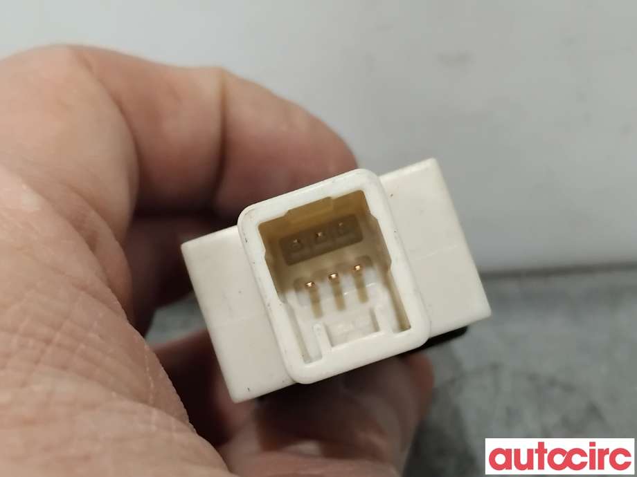 Bryter setevarme til Toyota RAV4 2013-2015 (Type IV, Fase 1)  (TOYOTA|8475142080|)