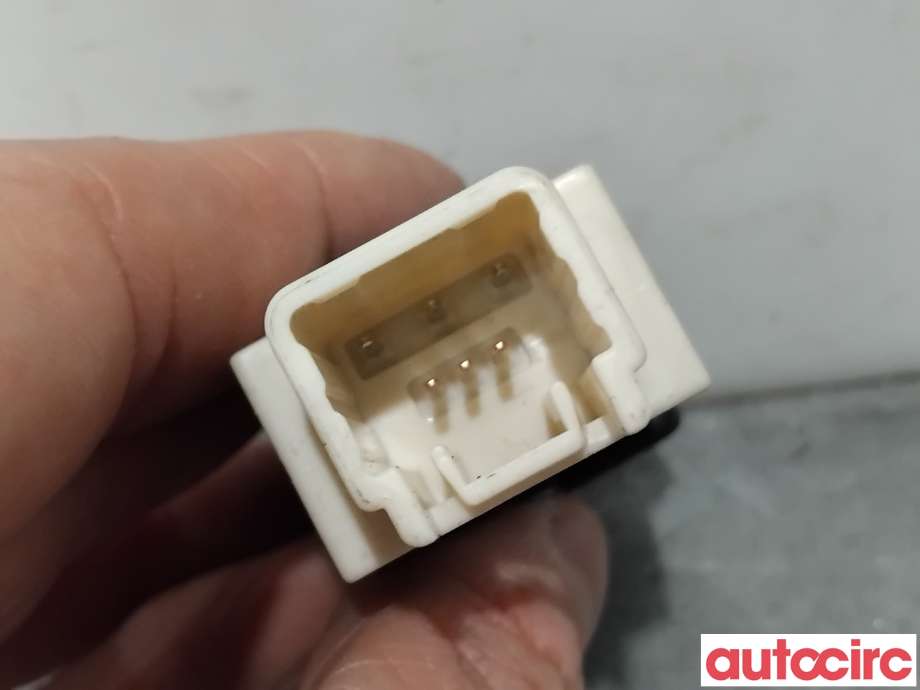 Bryter setevarme til Toyota RAV4 2013-2015 (Type IV, Fase 1) (TOYOTA|8475142070|)