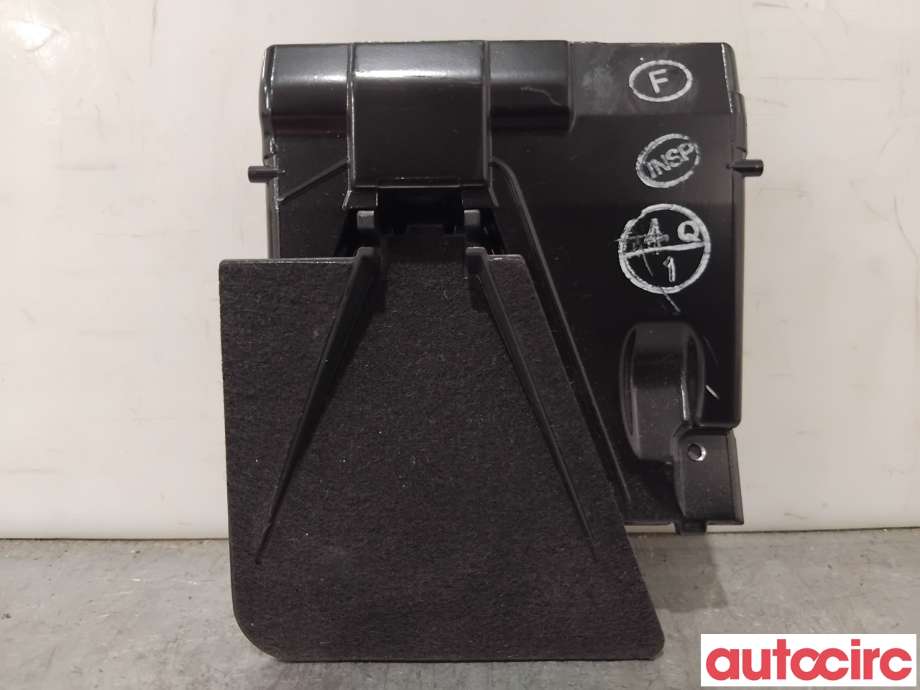 Sensor radar til Toyota RAV4, 2013-2015 (Type IV, Fase 1) (TOYOTA|8646842010)