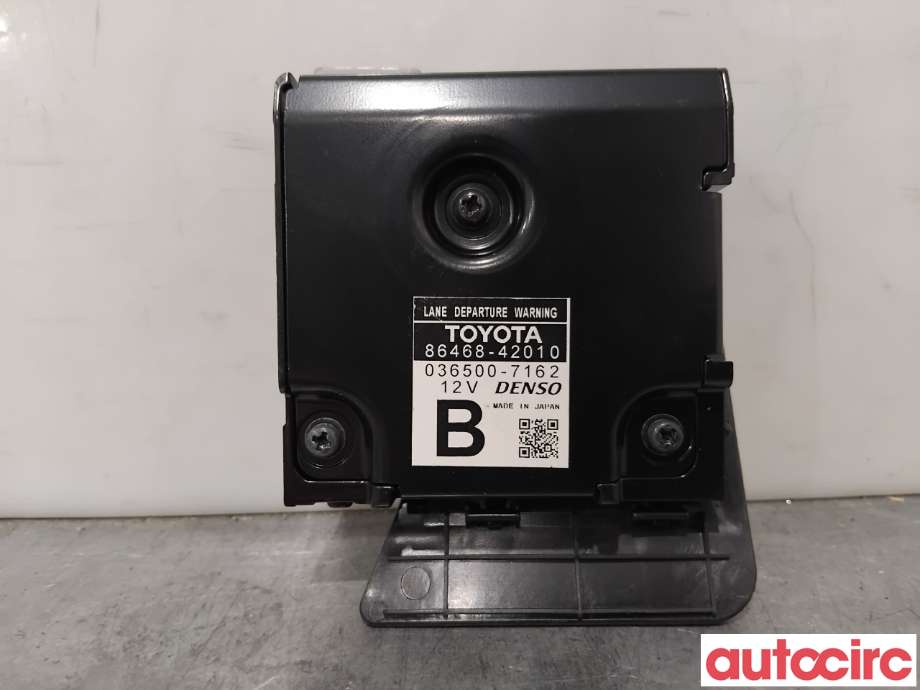 Sensor radar til Toyota RAV4 2013-2015 (Type IV, Fase 1) (TOYOTA|8646842010|036500-7162|86468-42010)