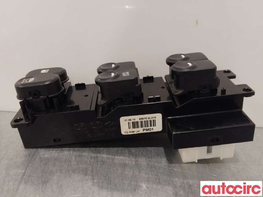 Ruteheis til Hyundai i30 2007-2012 (Type I)  (HYUNDAI|935702L010)