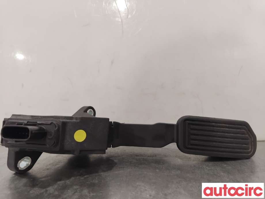 Pedal gass til Toyota RAV4 2013-2015 (Type IV, Fase 1)  (TOYOTA|781100W040||78110-0W040)