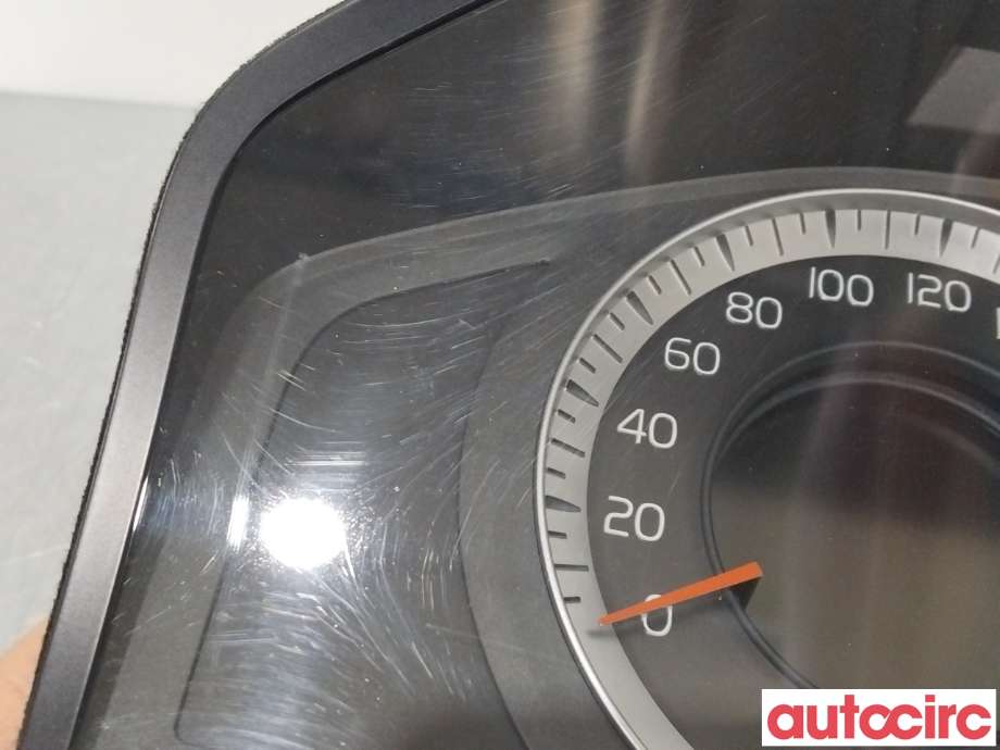 Instrumentpanel til Volvo XC60 2008-2013 (Type I, Fase 1)  (VOLVO|36002600)