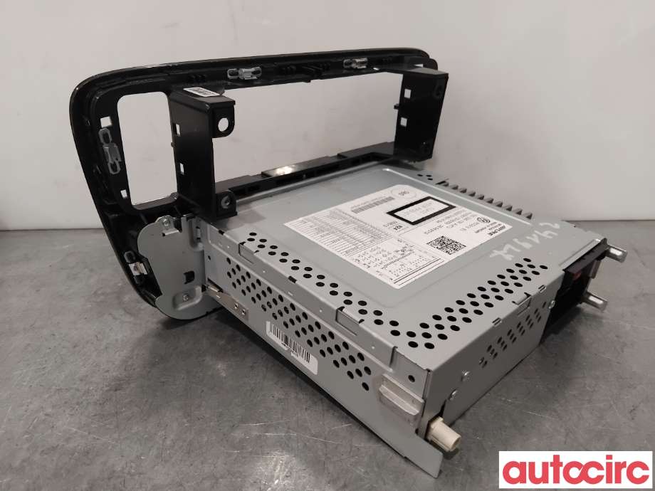 Bilstereo til VW Up 2012-2019  (VOLKSWAGEN|NO NR|RCD215|1S0035156A)