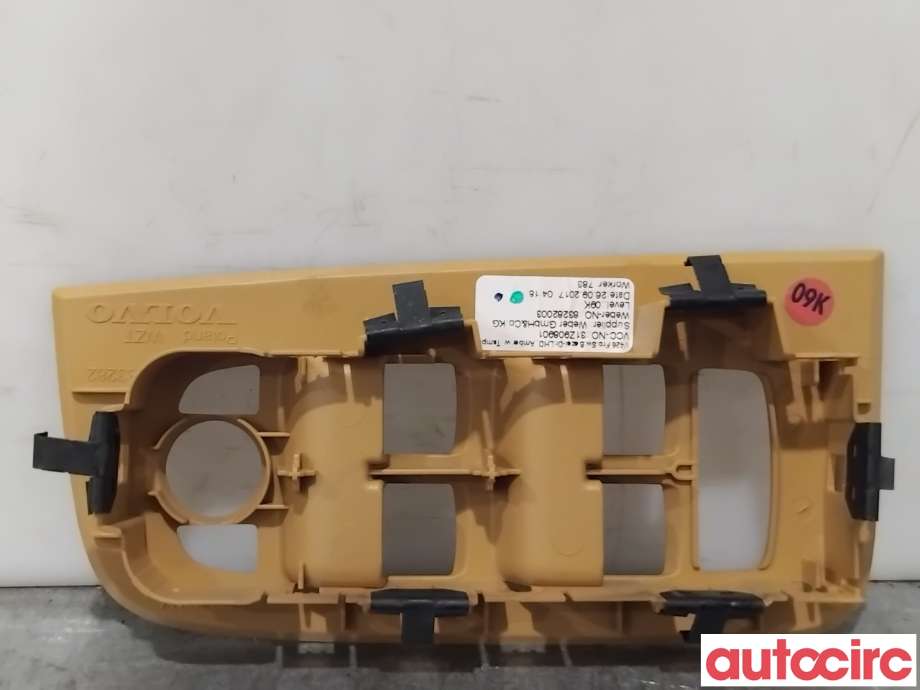 Diverse deler til Volvo XC60 2017-->> (Type II) (VOLVO|32262221||31446247)