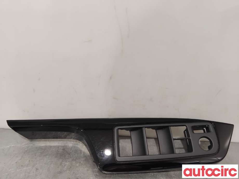 Diverse deler til Toyota C-HR 2016-->> (TOYOTA|74232F4200||74232-F4200)