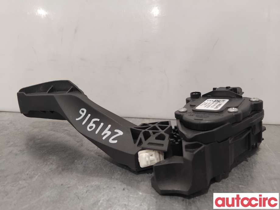 Pedal gass til Nissan Micra 2017-->> (K14) (K14) (NISSAN|180025FA0B|6PV012902-01)