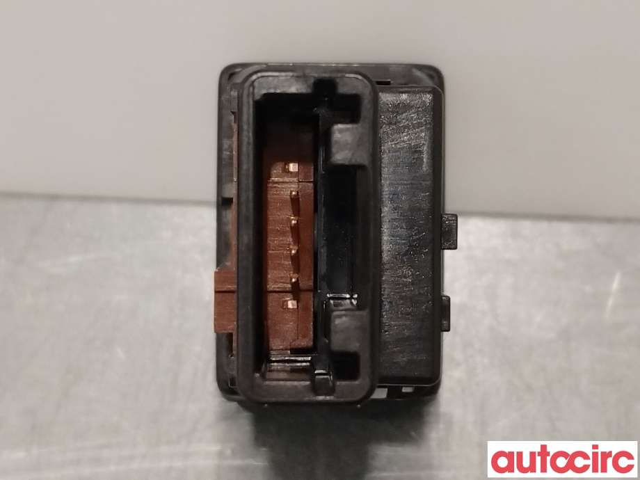 Bryter diverse til Toyota RAV4 2009-2013 (Type III, Fase 2)  (TOYOTA|8472042040|)